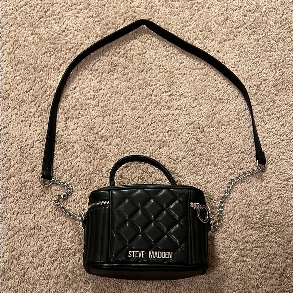 Steve Madden Black Quilted Crossbody Bag